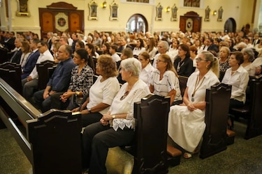 ‘Gocé, pero a mi manera’: familiares y amigos despiden al cantautor panameño Pedrito Altamiranda