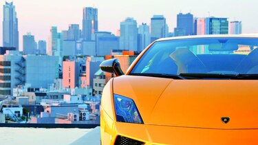 Subirá precio de autos lujosos