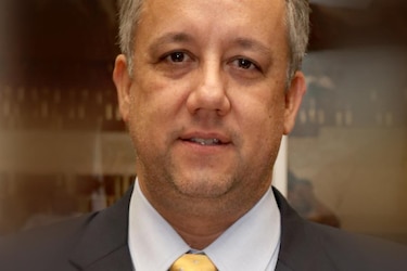 Diputado del PRD, Alejandro Castillero, hospitalizado en Chitré tras caerse de un caballo