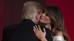 Donald y Melania Trump bailan 'My Way' de Frank Sinatra