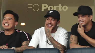 Neymar busca ya extender contrato con el PSG