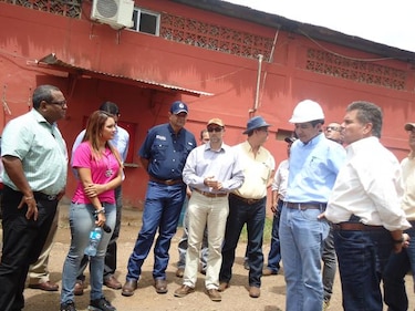 Trabajadores de Campos de Pesé piden subir el precio del etanol