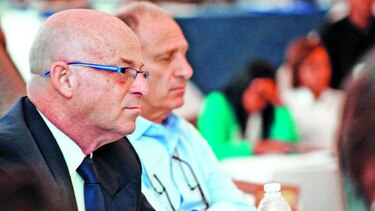Proponen crear el ‘oficial de visita’ en las escuelas
