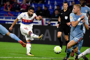 Fekir y Mariano dan el triunfo al Lyon sobre el Mónaco