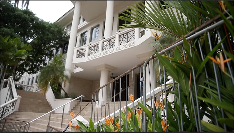 ¿Qué ha pasado con la venta de los puertos de Balboa y Cristóbal a BlackRock?