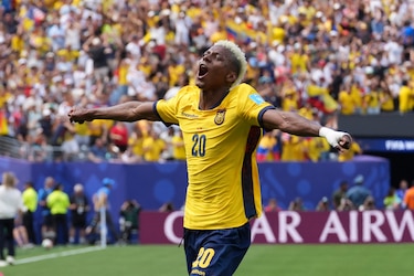 Ecuador firma una remontada inédita ante Alemania y pasa a dieciseisavos