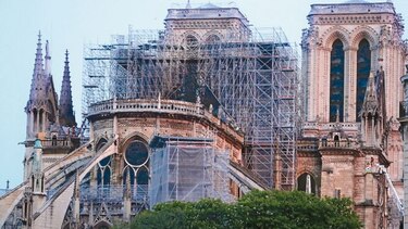Se disparan las ventas de ‘Nuestra señora de París’ tras incendio