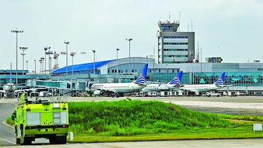 Aeronáutica Civil normaliza sistemas de comunicación