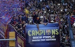 Barcelona celebra quinto título en Champions con desfile