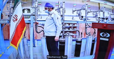 Irán activa nuevas centrifugadoras de enriquecimiento de uranio