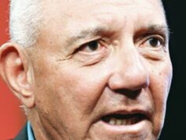 Despolitizar Pandeportes, la propuesta pendiente