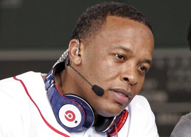 Apple compra firma de auriculares Beats Electronics por $3 mil millones