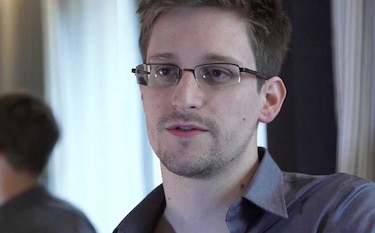 Comisión legislativa rechaza perdón para Edward Snowden