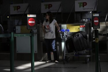Casi 50 vuelos cancelados en Portugal por la huelga de pilotos de la TAP