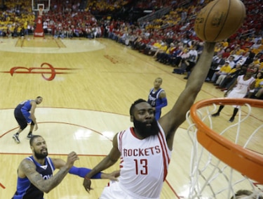 Rockets liquidan serie frente a Mavericks; Spurs vencen a Clippers