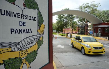 ‘Licitación de la Universidad de Panamá es nula’