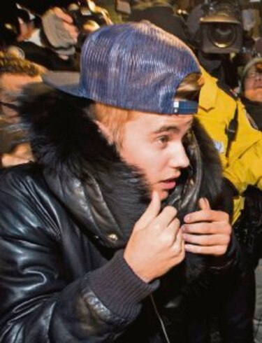Arrestan a Justin Bieber por atacar a su conductor