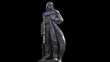 Convierten estatua de Lenin en Darth Vader