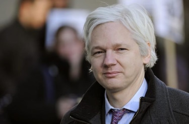 Assange lucha contra su encierro sin atisbo de salida