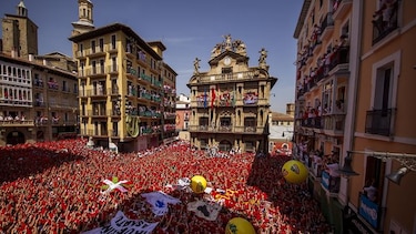 Pamplona empieza sus festejos de San Fermín