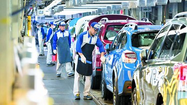 Automotriz firman acuerdo comercial