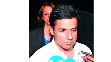 Niegan permisos a Suárez y a Sáez-Llorens
