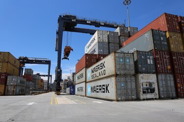 Puertos panameños movilizaron 56.26% de la carga de comercio exterior de Centroamérica 