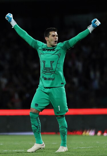 Julio González, convocado por lesión de Guillermo Ochoa para el duelo ante Honduras