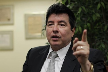Alejandro Moncada Luna, enredado en sus propias palabras