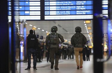 Un hombre arrestado y 7 heridos deja ataque con hacha en Alemania