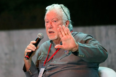 Jon Lee Anderson: ‘El populismo trumpista tiene clonaciones, Bukele y Milei son ejemplos’