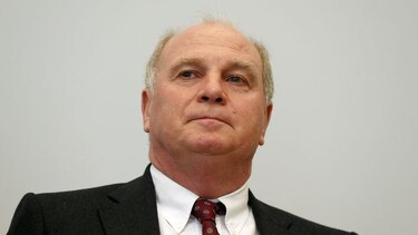 El expresidente del Bayern Múnich Uli Hoeness, en régimen de semi-libertad