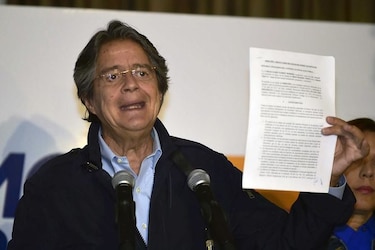 Ecuador: Máxima autoridad electoral rechaza recuento 'total' de votos
