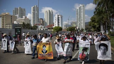 A cinco meses de la desaparición de los 43 estudiantes en México