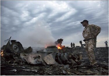 Rusia entrega datos de controladores aéreos sobre tragedia de avión malasio