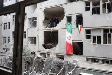 Israel dice haber iniciado ataques contra objetivos de régimen iraní en el este de Teherán