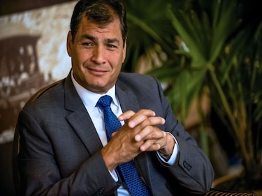 Congreso de Ecuador aprueba otra licencia a Correa para campaña