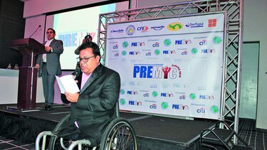 Reconocen a emprendedores