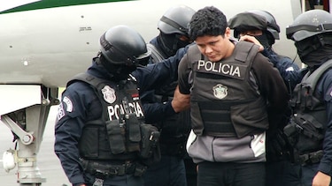 Policía de Colombia deporta a dos panameños ‘por no gratos’
