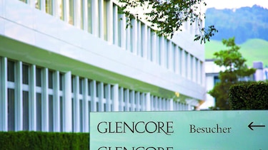 Glencore diversifica inversiones globales