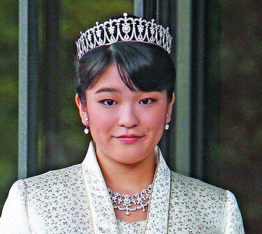 Aplazan boda de princesa