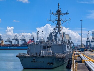 USS Stockdale en Rodman: buques de Estados Unidos siguen llegando a Panamá