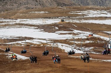 Centros de esquí de Santiago con cada vez menos nieve por el cambio climático