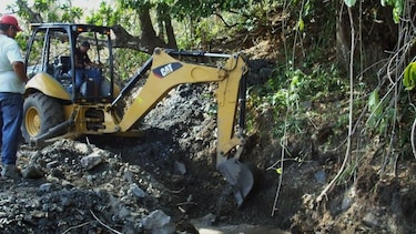 Exploran aguas en la zona central de Azuero