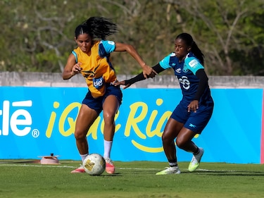 La Roja femenina va por una victoria clave ante Aruba