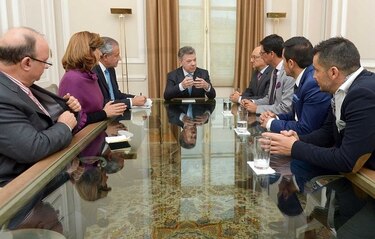 Familias piden ayuda a Colombia para recuperar cuerpos de periodistas ecuatorianos