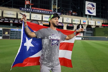 Bravos retienen al boricua Eddie Rosario por dos años y 18 millones