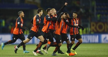 Roma cae 2-1 en su visita al Shakhtar