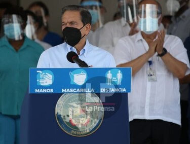 Cortizo anuncia que se utilizarán más de mil centros escolares para el proceso de vacunación
