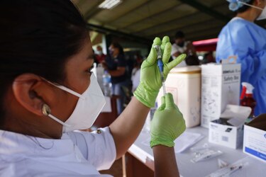 Minsa: el 96.1% de los fallecidos a causa de la Covid-19 no tenía el esquema completo de vacunación